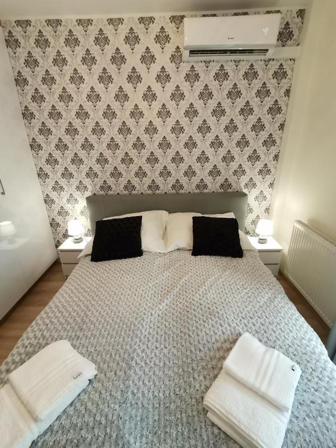 Apartament Reymonta วรอตซวาฟ ภายนอก รูปภาพ